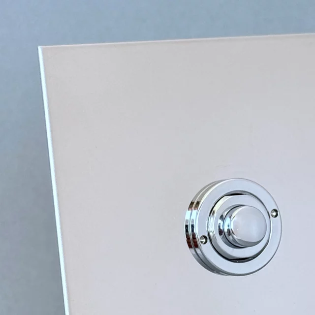 Finition en inox miroir